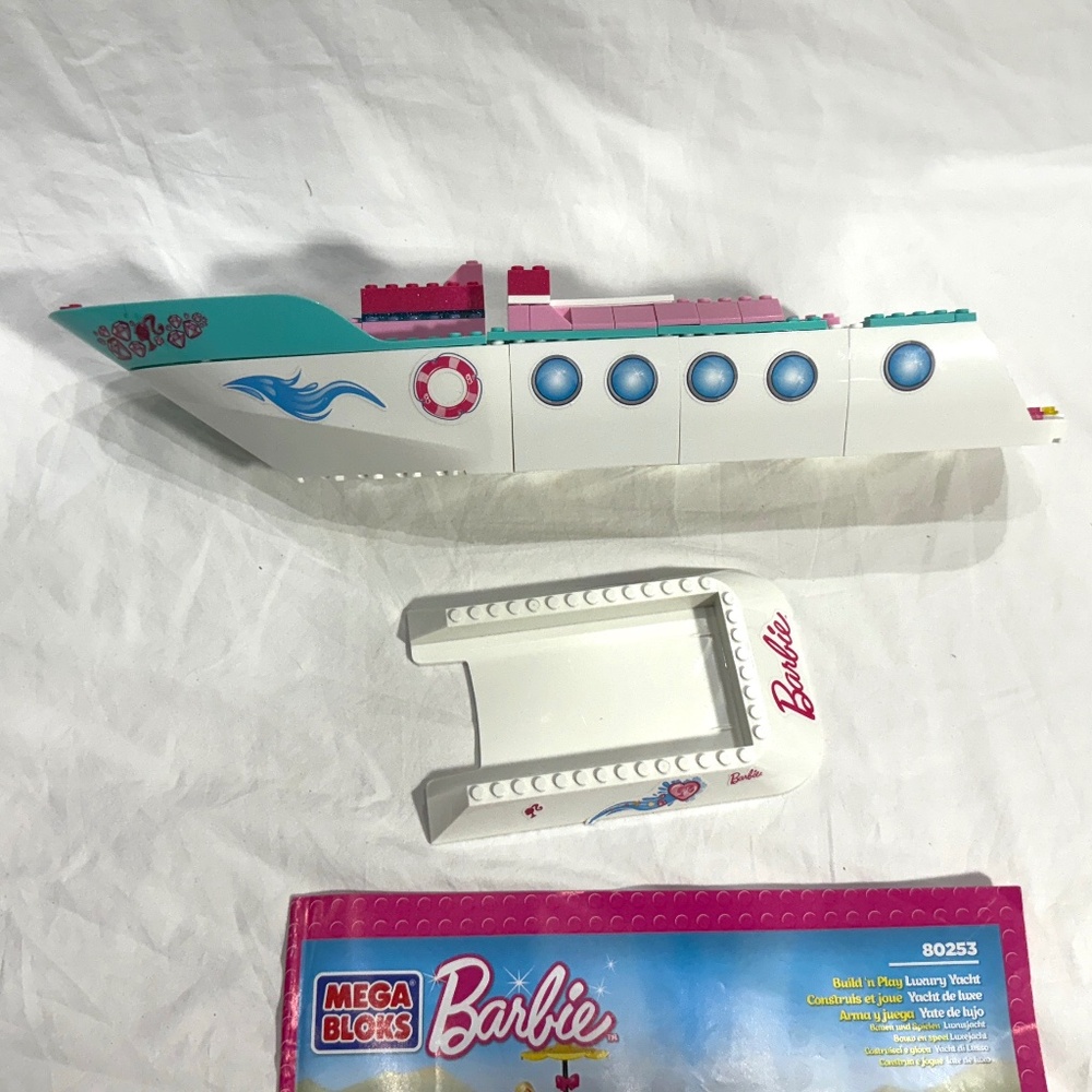 Pieces for LEGO Friends Airplane and MEGA BLOKS Barbie Cruise Ship Sets - Picture 6 of 7